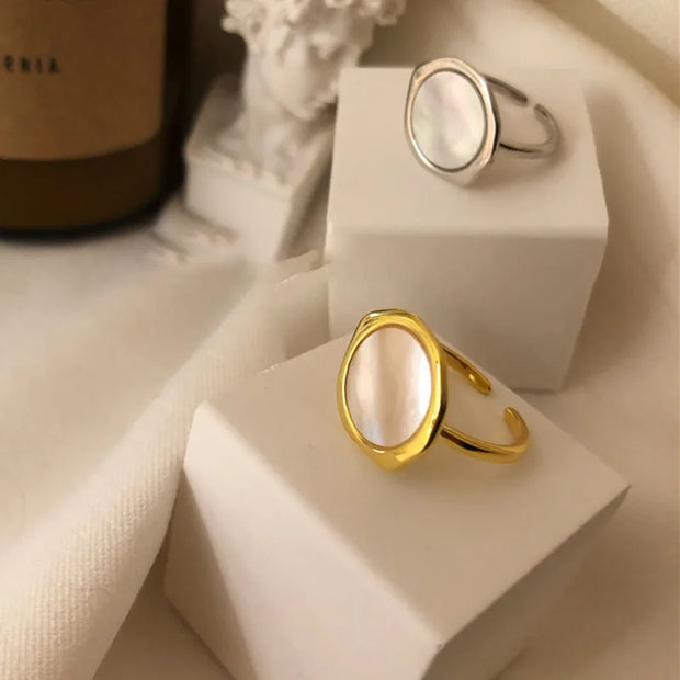 Gold Plated Oval Shell Rind Adjustable